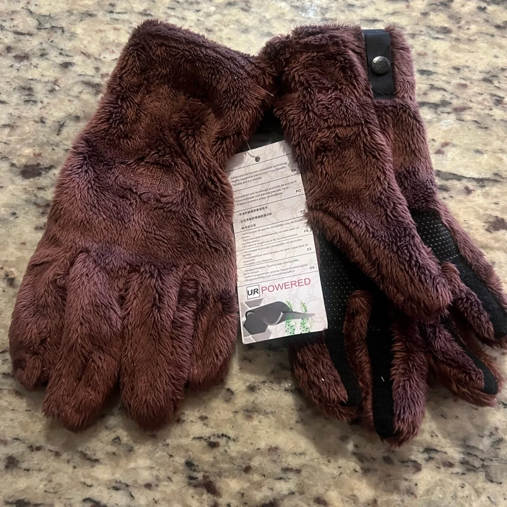 The North Face Gloves New with tag